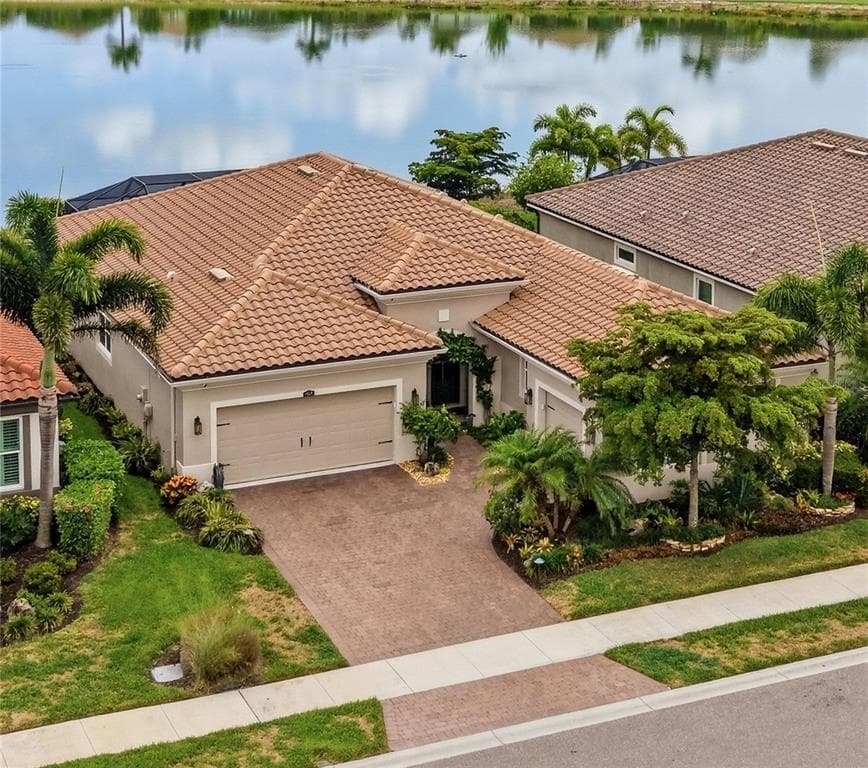 11639 TAPESTRY LANE photo 1