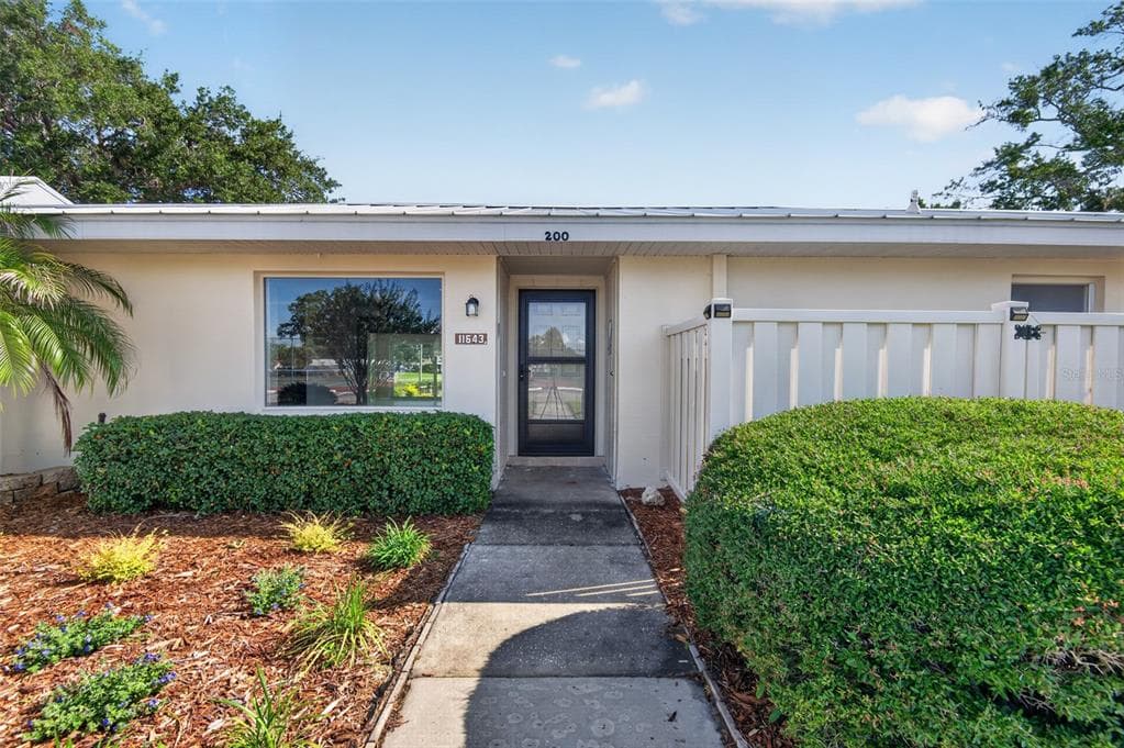 11643 W KING FISHER COURT #200 3