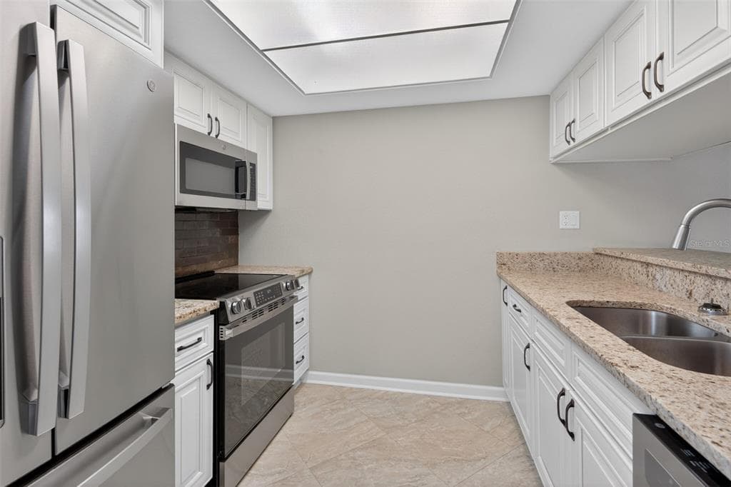 11643 W KING FISHER COURT 200 photo 10