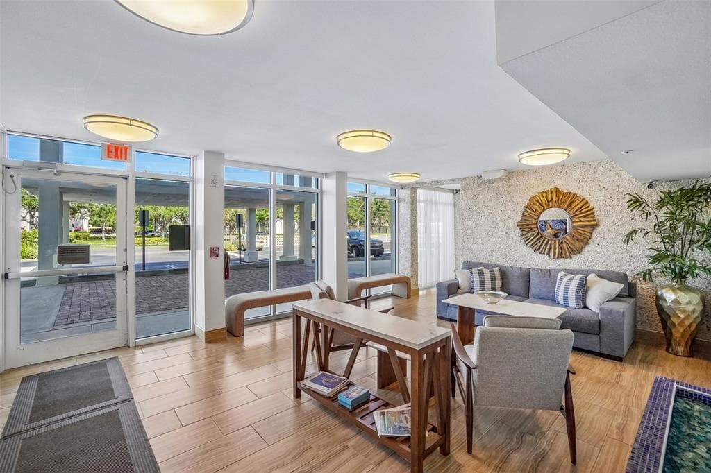223 ISLAND WAY 4C photo 21