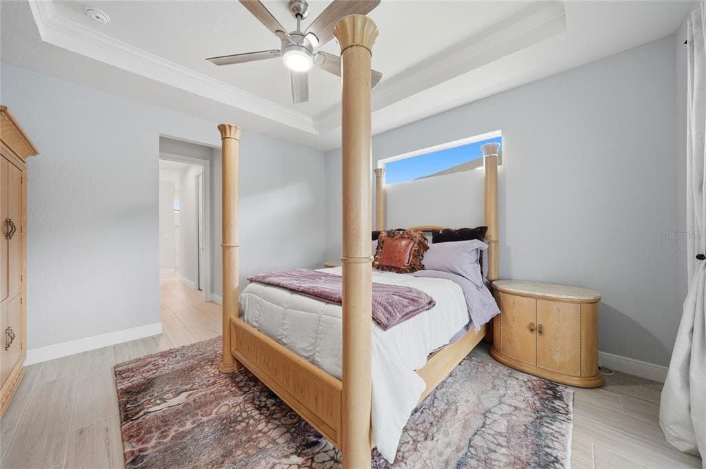 1411 LIGGETT CIRCLE photo 23