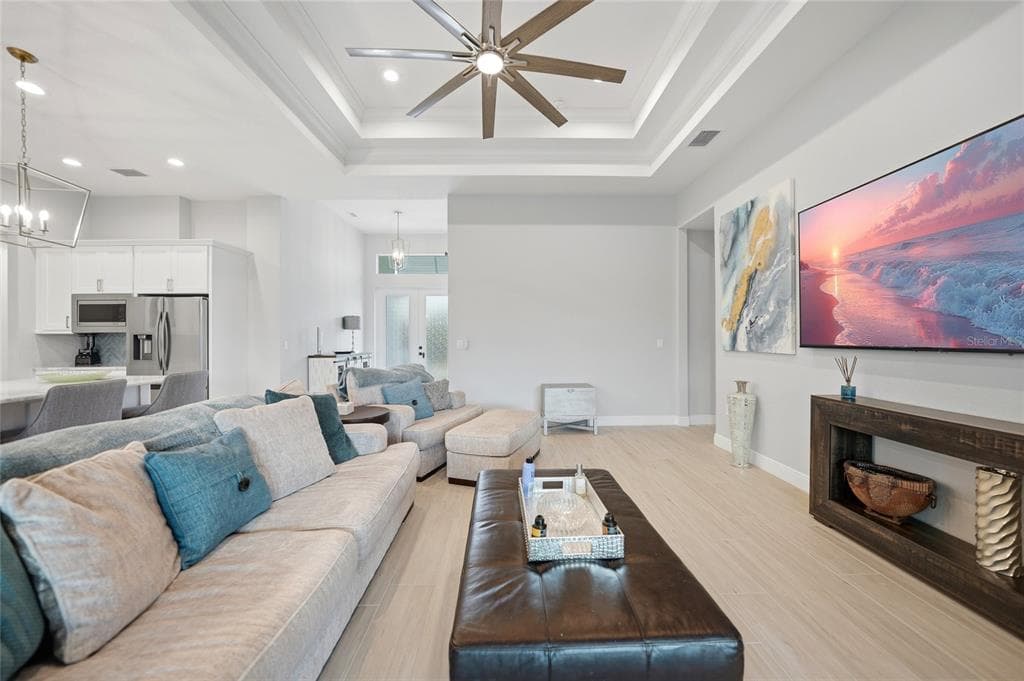 1411 LIGGETT CIRCLE photo 11