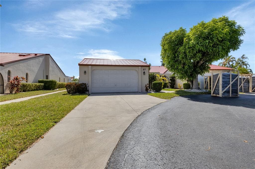 1780 DEBORAH DRIVE #27 4