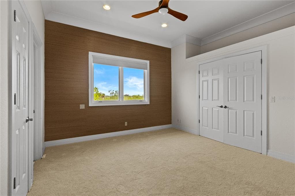 1008 PASEO DEL RIO NE photo 22