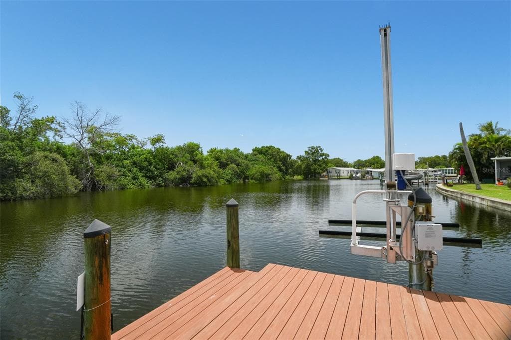 6825 MOUNT ORANGE DRIVE NE 390 photo 16