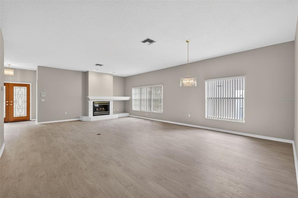 4856 WESTCHESTER COURT photo 2