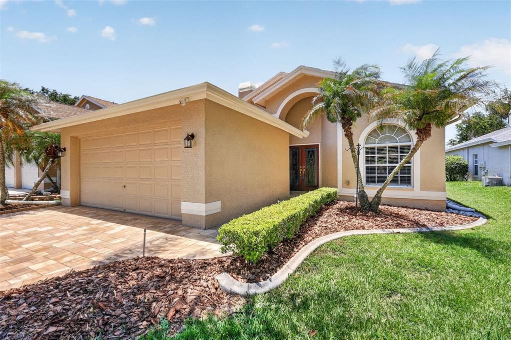 4856 WESTCHESTER COURT photo 1