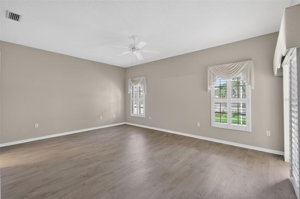 4856 WESTCHESTER COURT photo 11