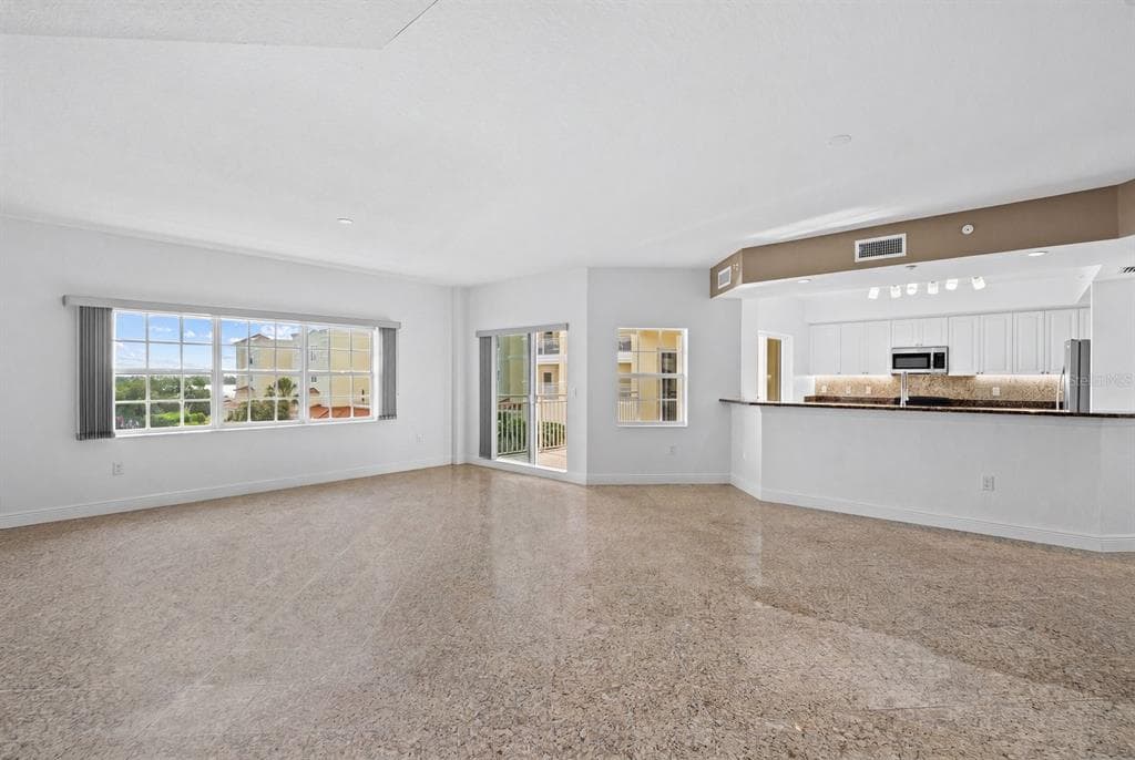 14041 BELLAGIO WAY 318 photo 7