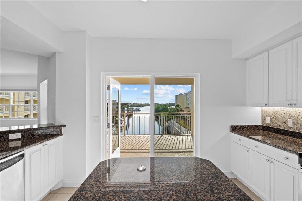 14041 BELLAGIO WAY 318 photo 15