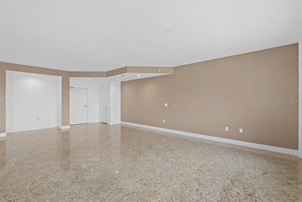 14041 BELLAGIO WAY 318 photo 11