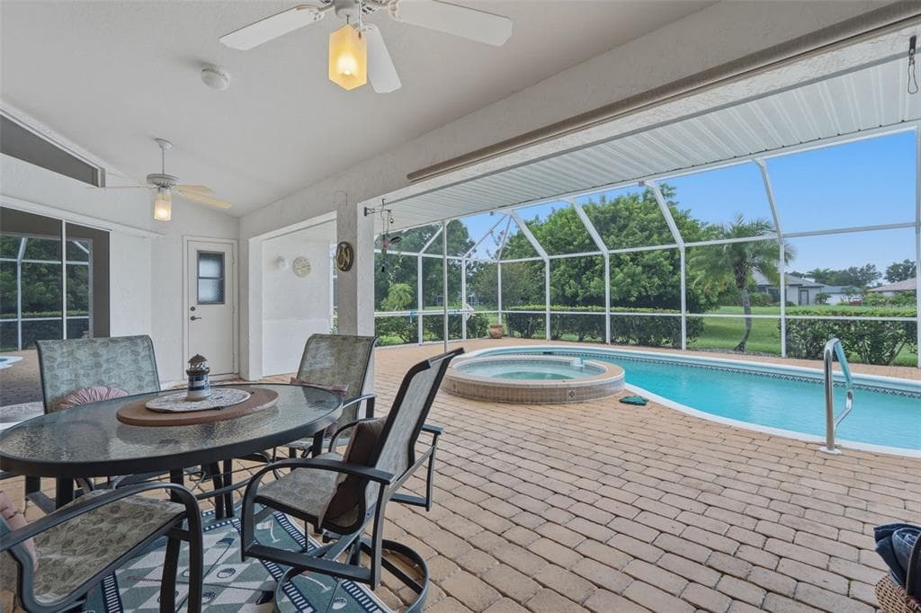 175 MARACAL WAY photo 3