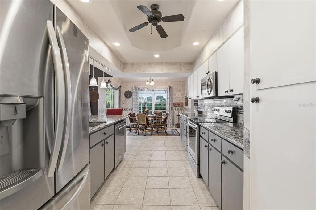 175 MARACAL WAY photo 15