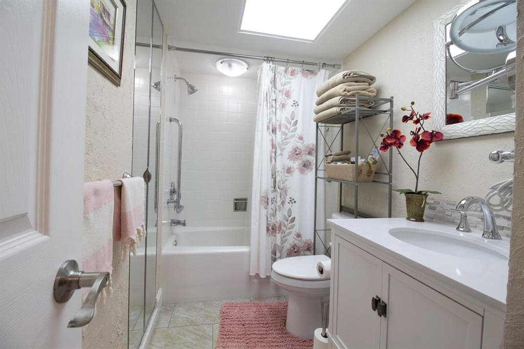 17920 GULF BOULEVARD 301 photo 19