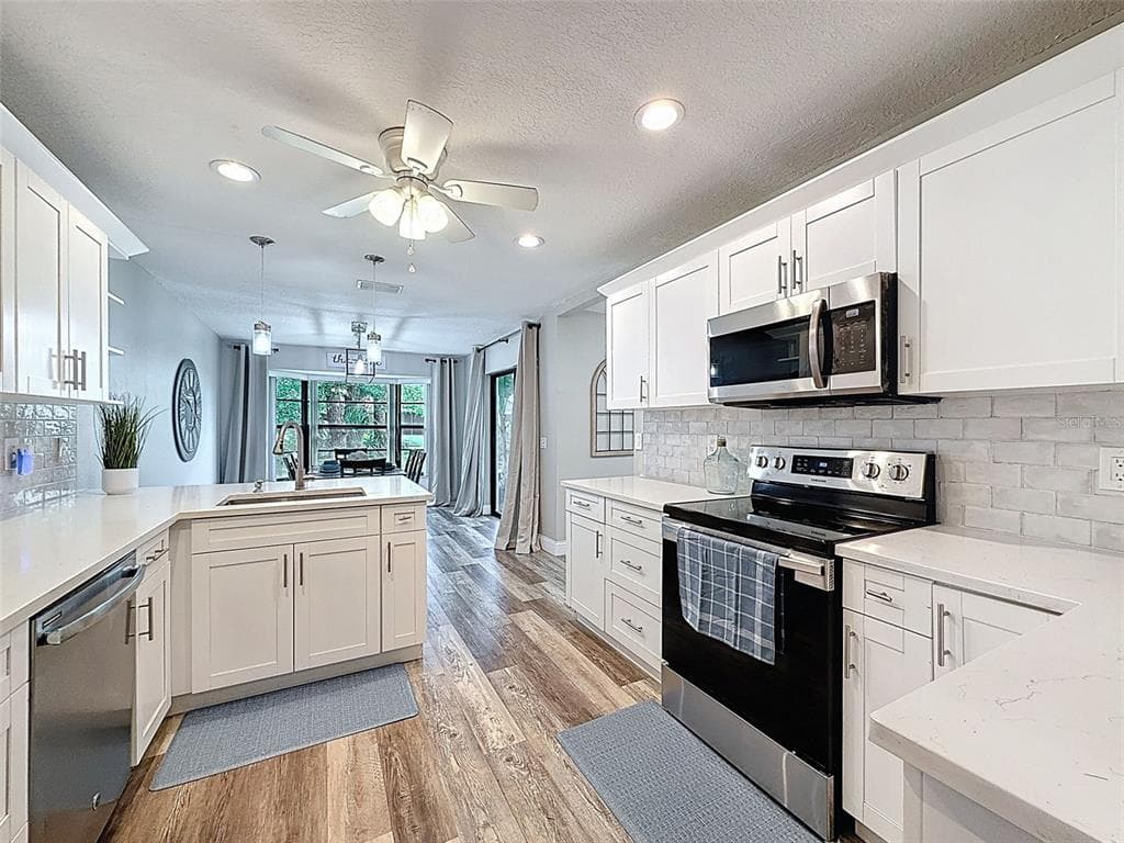 3711 ERIN BROOK DR photo 7