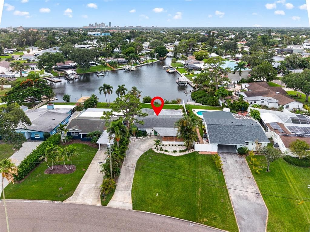 4800 VENETIAN BOULEVARD NE 2