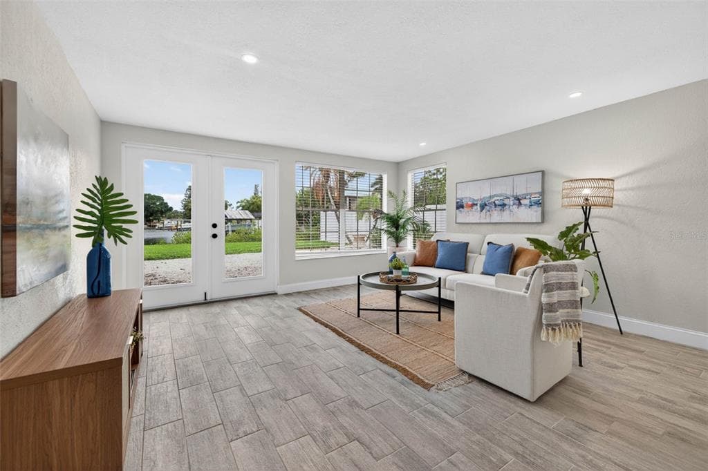 4800 VENETIAN BOULEVARD NE 4