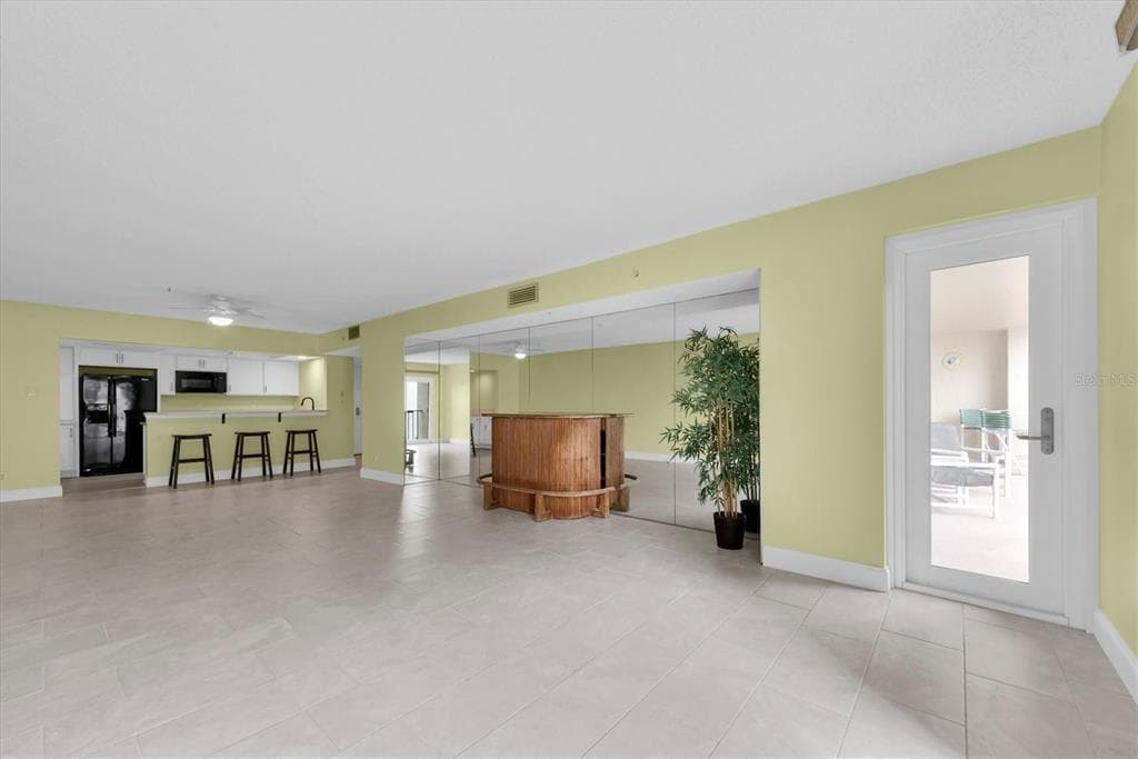 1480 GULF BOULEVARD 712 photo 13