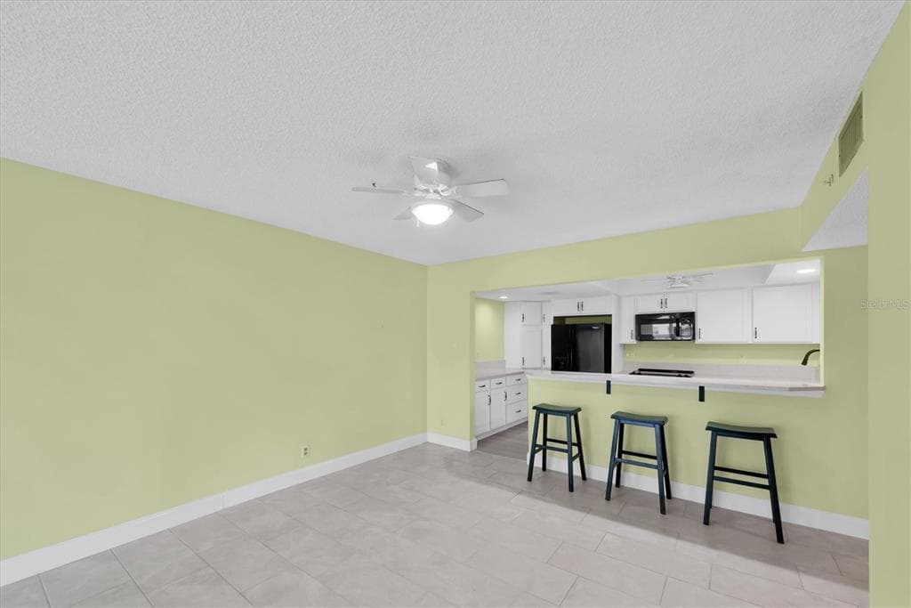 1480 GULF BOULEVARD 712 photo 16
