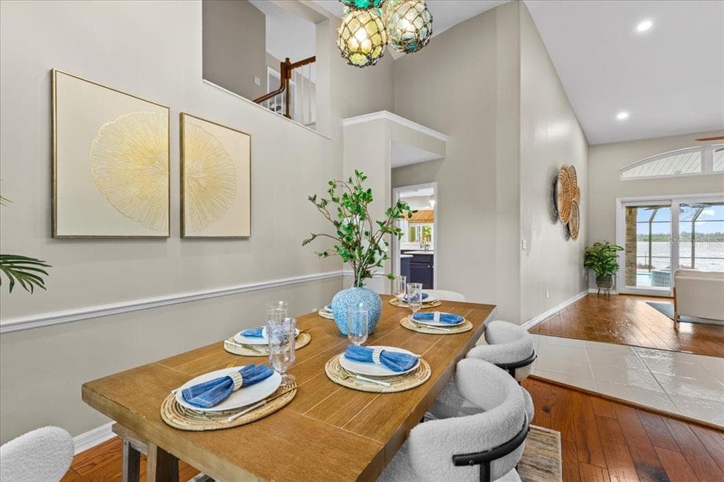 1589 MARY LANE photo 14