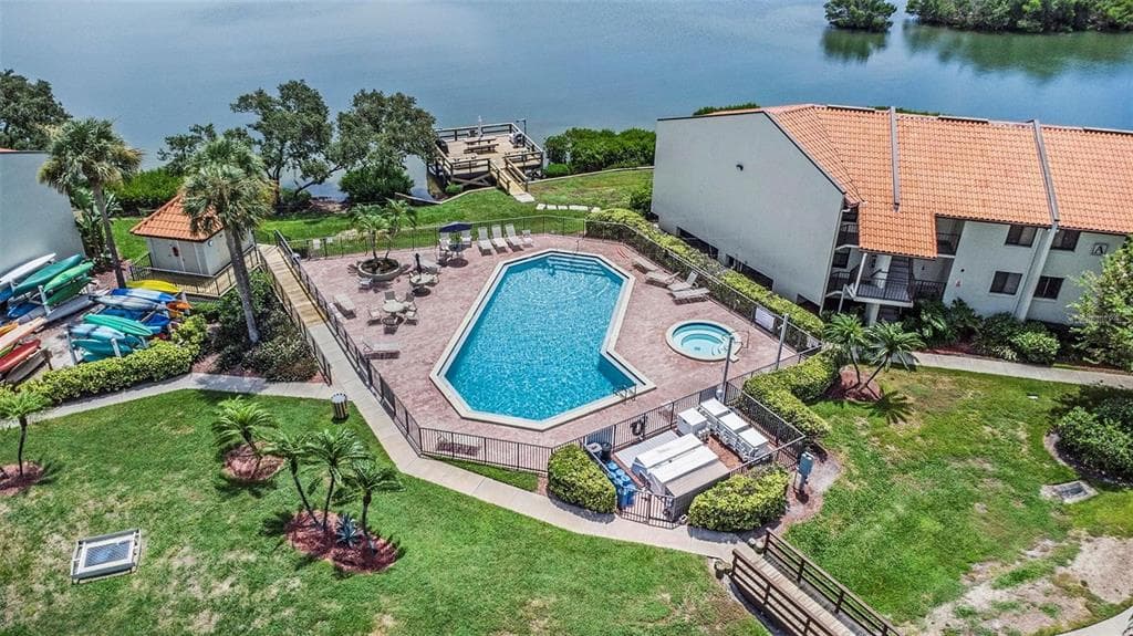 1515 PINELLAS BAYWAY S #26 3
