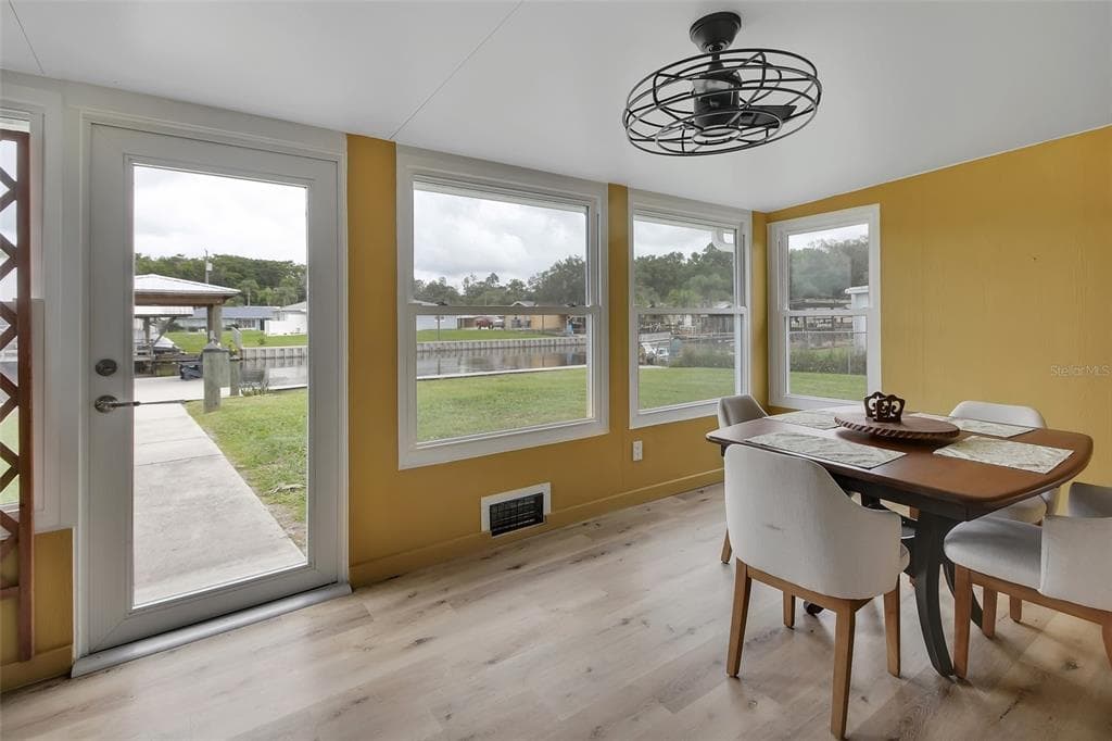 1610 JUNO TRAIL photo 12