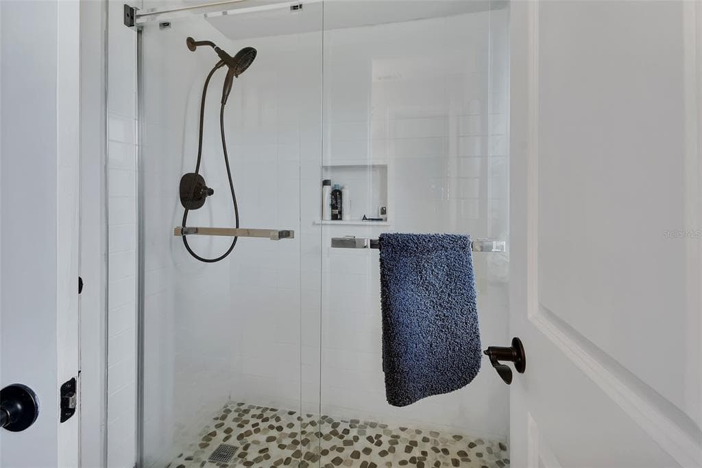 1610 JUNO TRAIL photo 19