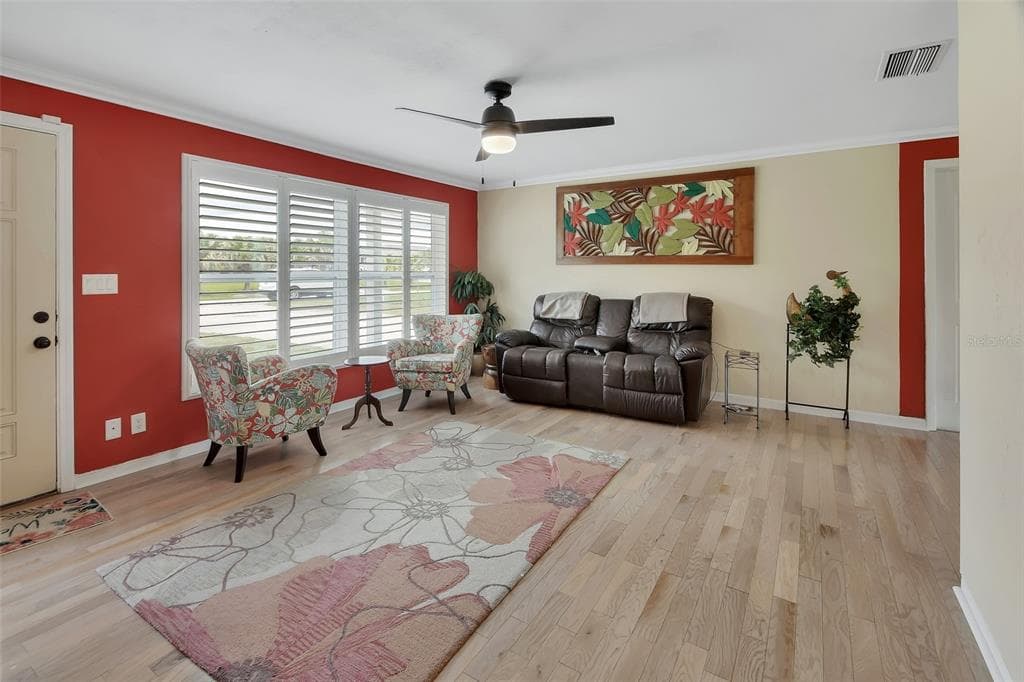 1610 JUNO TRAIL 4