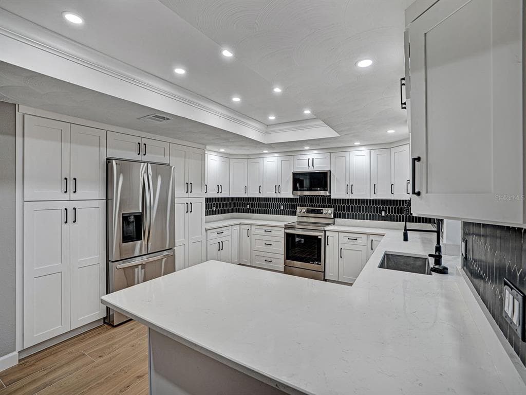 8310 LIMAN DRIVE photo 9