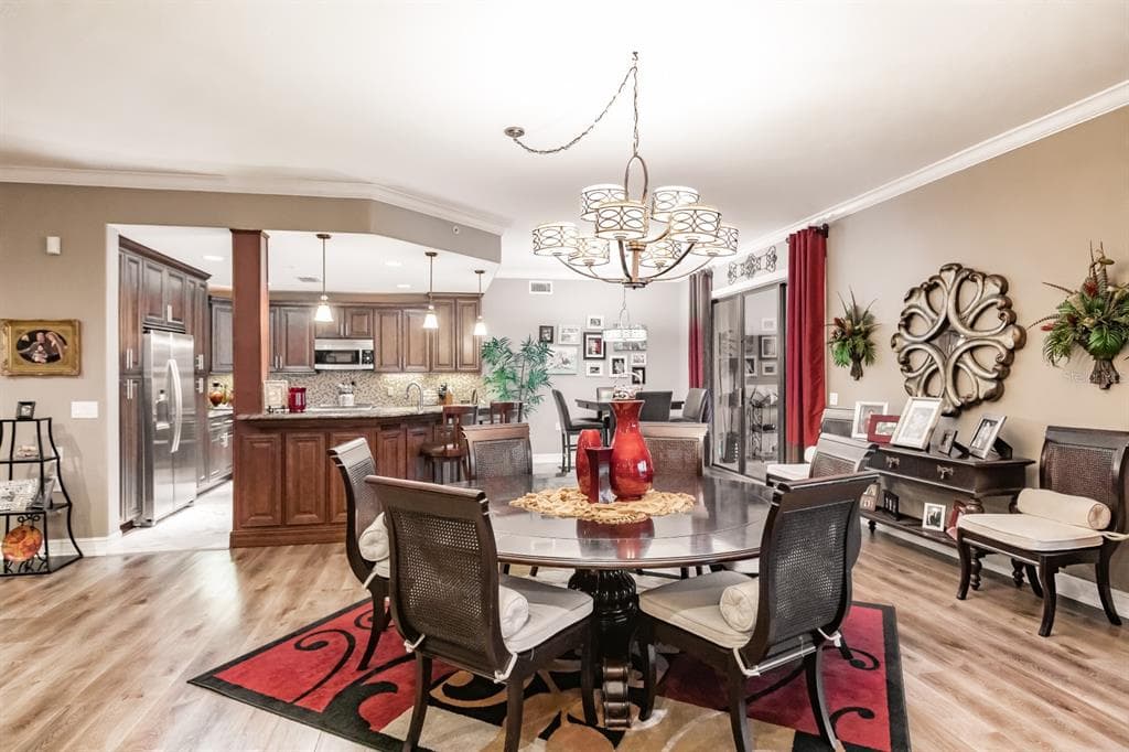 88 VIVANTE BOULEVARD 205 photo 9