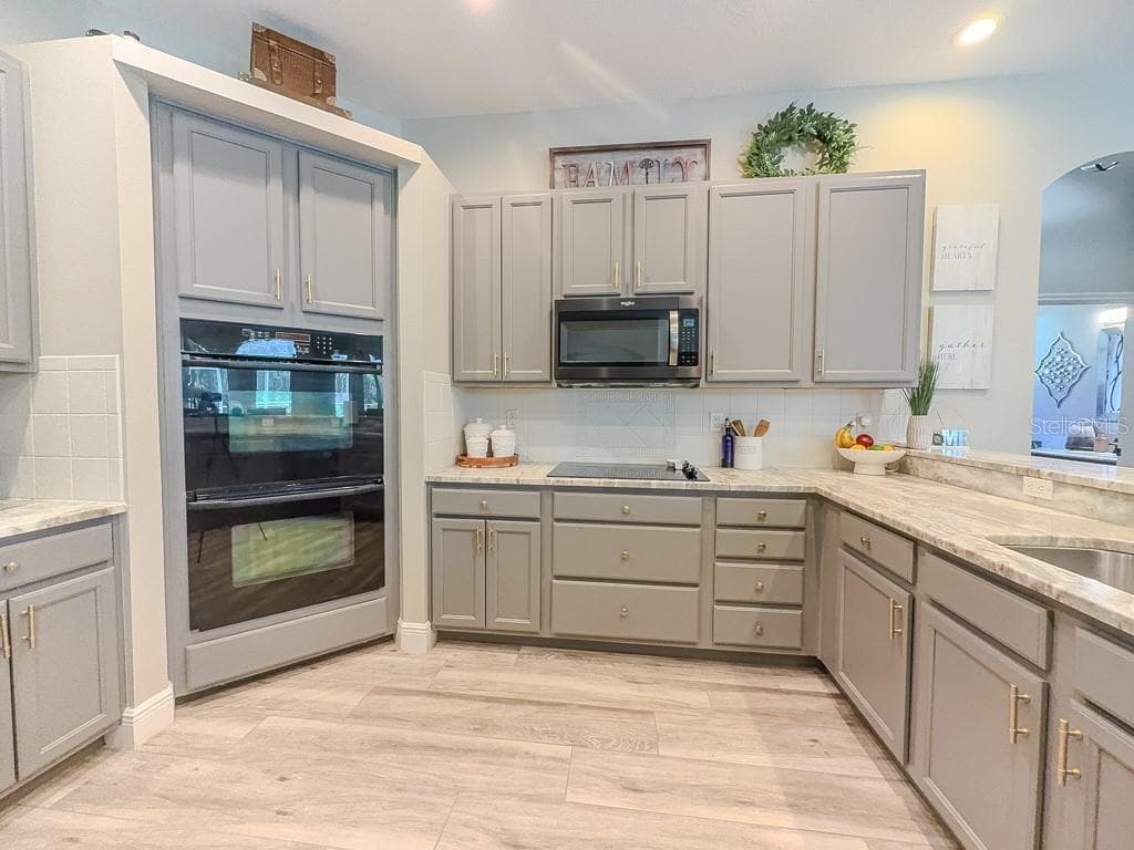 5852 CACHETTE DE RIVIERA COURT photo 22