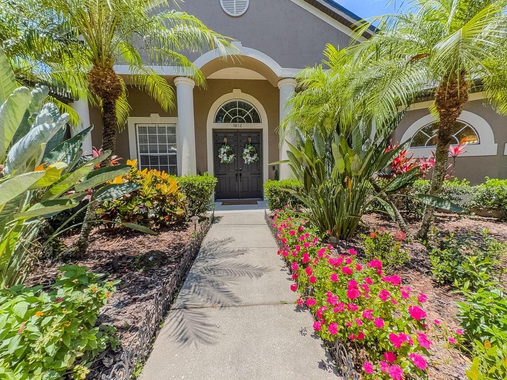 5852 CACHETTE DE RIVIERA COURT photo 8