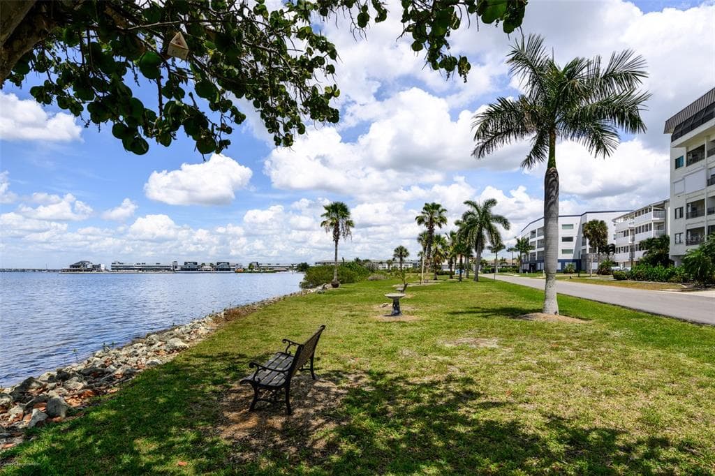 1477 PARK BEACH CIRCLE 11 photo 19