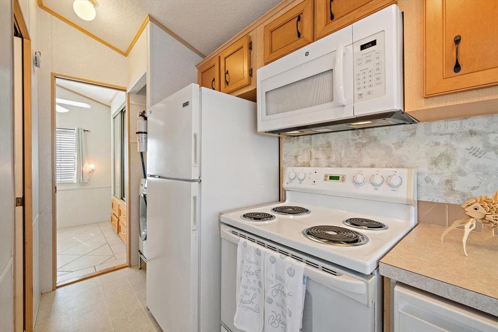 108 BAHIA DRIVE photo 19