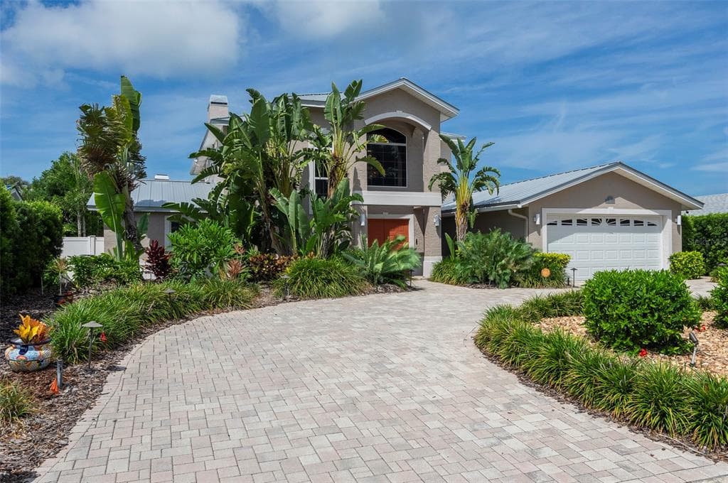 311 S ISLE DRIVE 3