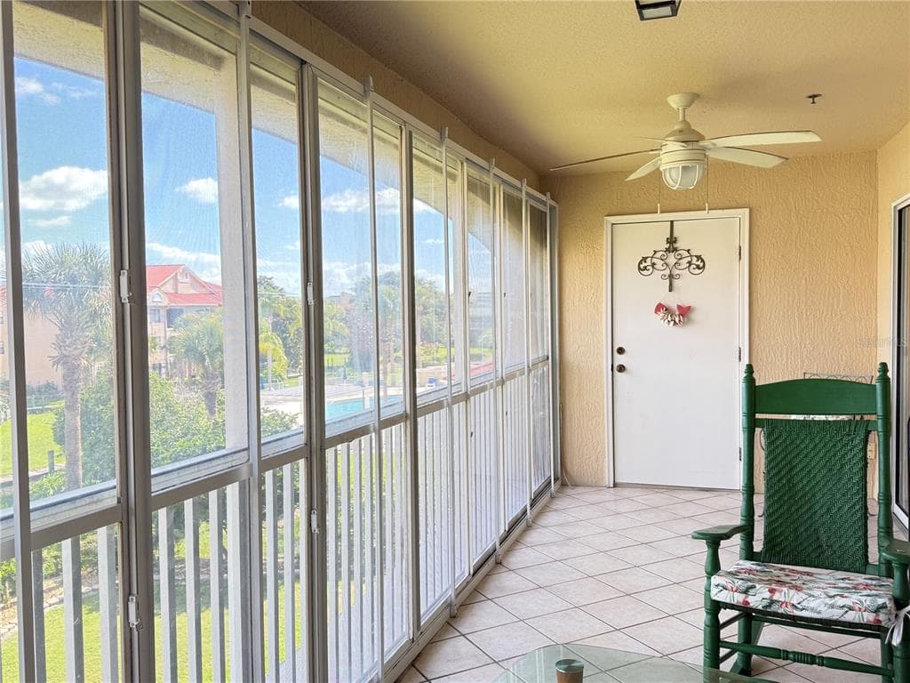407 BOUCHELLE DRIVE #303 4