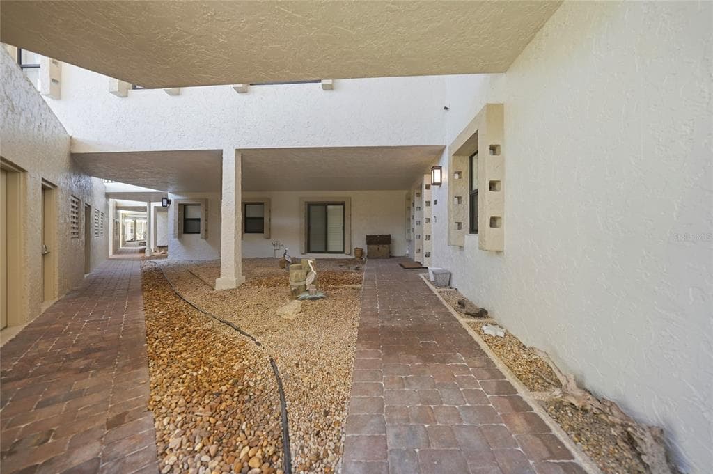 3230 SOUTHSHORE DRIVE #34A 4