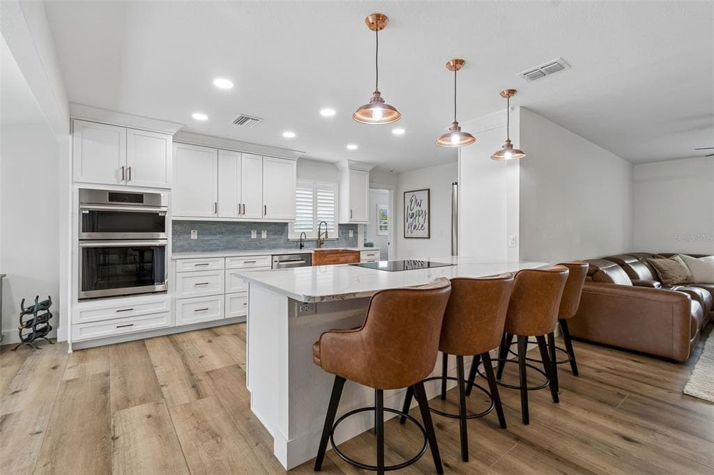 3941 E EDEN ROC CIRCLE 5