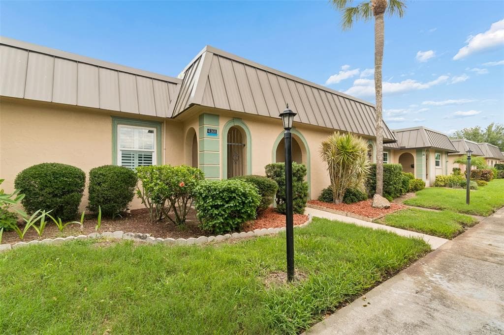 4368 SUMMERSUN DRIVE 4368 photo 8
