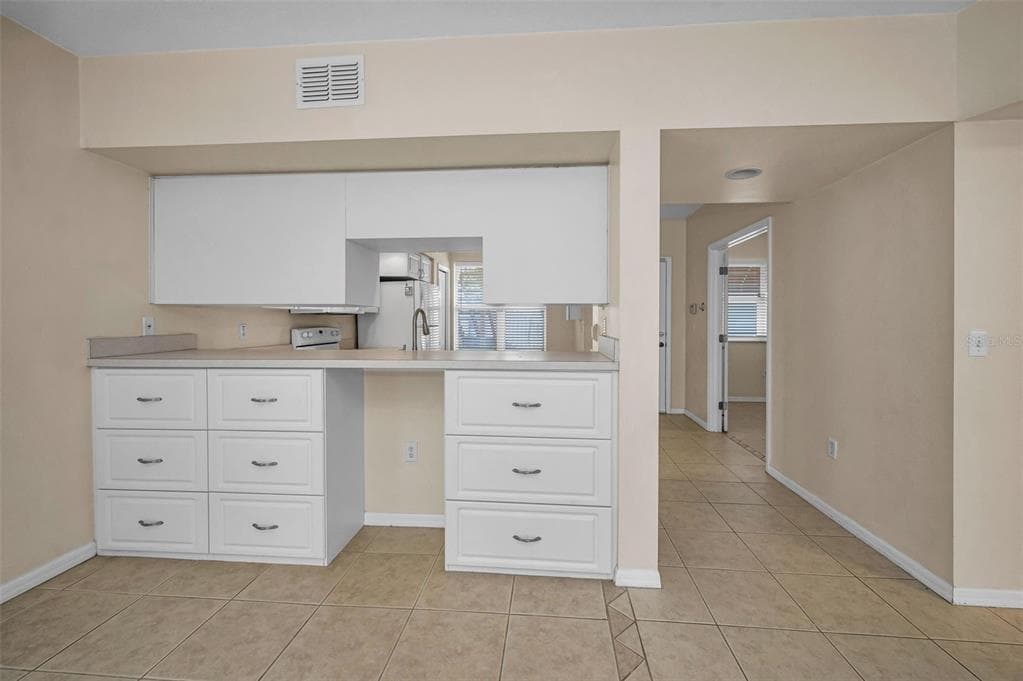 1400 WATER VIEW DRIVE W 104 photo 20