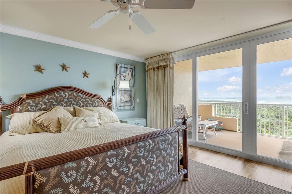 257 MINORCA BEACH WAY 406 photo 22