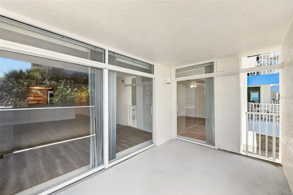 16308 GULF BOULEVARD 103 photo 22
