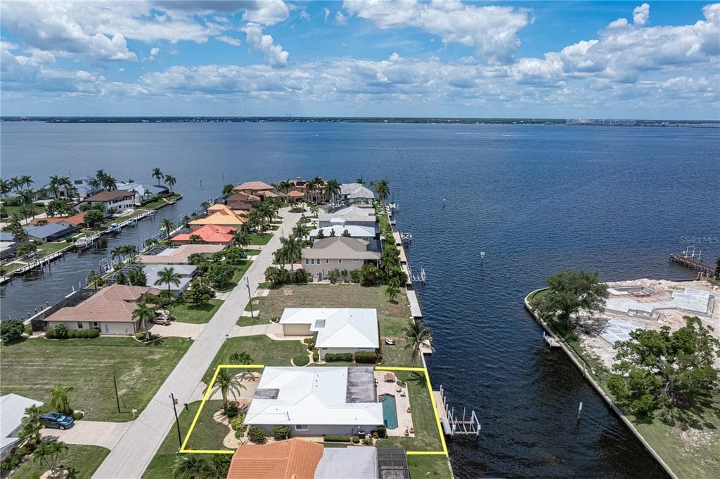 2211 PALM TREE DRIVE photo 9
