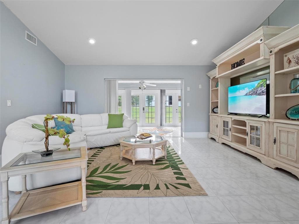 4220 N OCEAN SHORE BOULEVARD photo 21