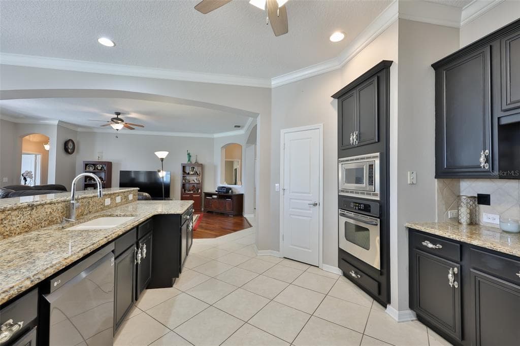 5229 BRIGHTON SHORE DRIVE photo 14