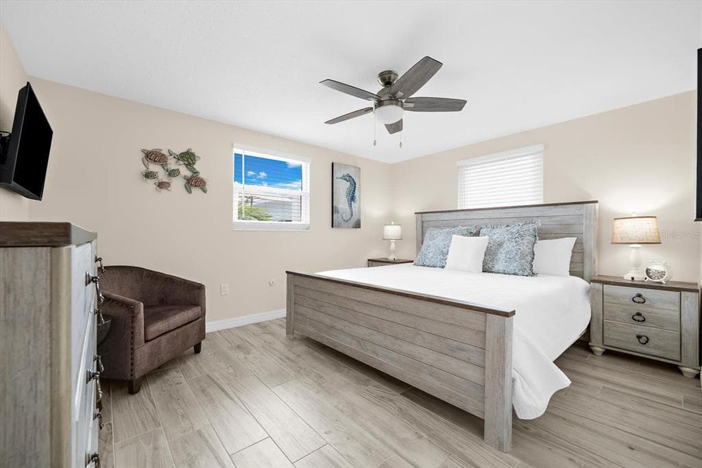 6154 MIDNIGHT PASS ROAD B1 photo 20