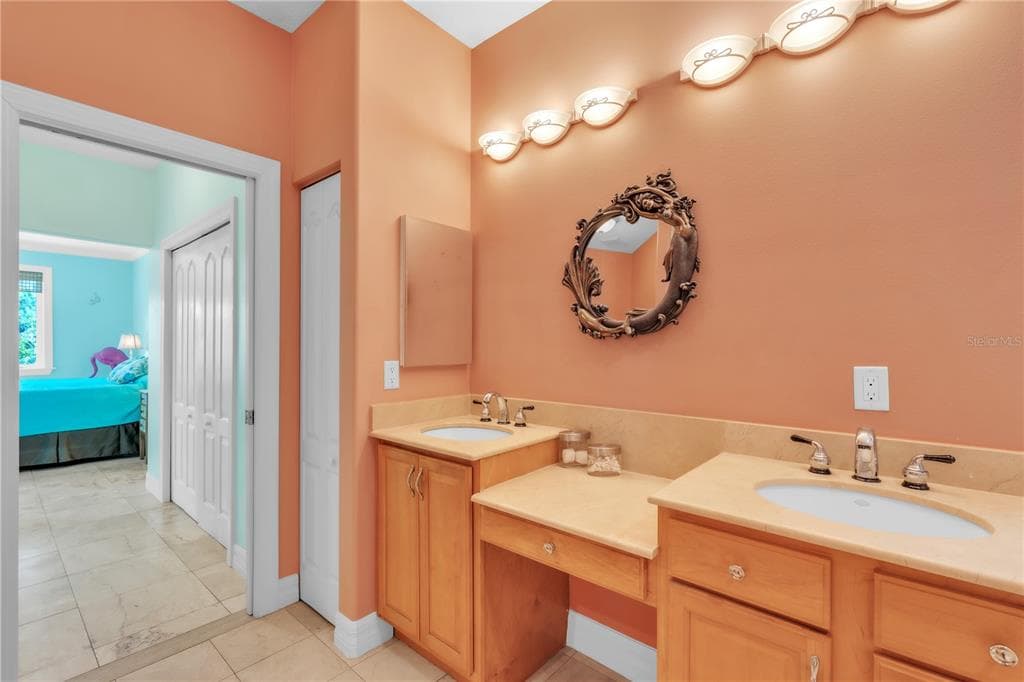 1508 BOWLEES COVE photo 23