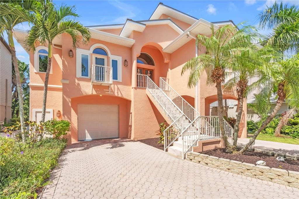 1508 BOWLEES COVE 3