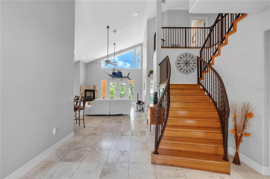 1508 BOWLEES COVE 4