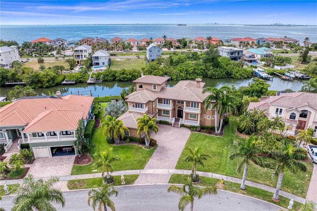 6459 RUBIA CIRCLE 1